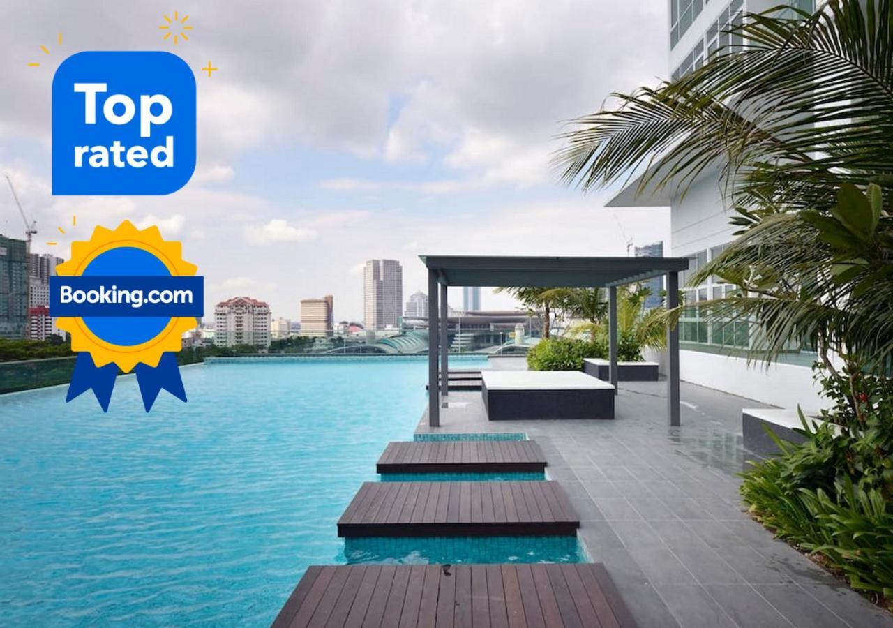 Paragon Suites Studios With Private Jacuzzi Near Ciq Rts Джохор Бахру Екстериор снимка