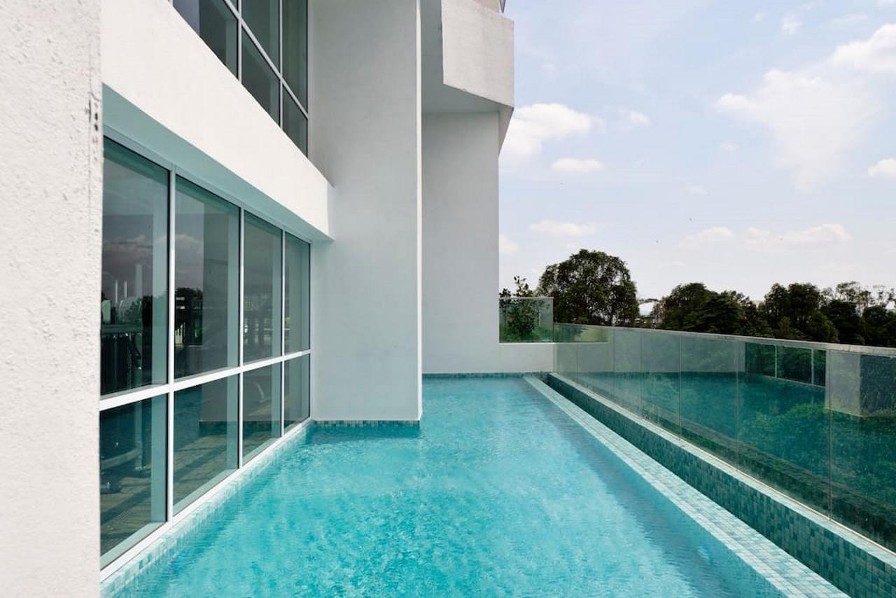Paragon Suites Studios With Private Jacuzzi Near Ciq Rts Джохор Бахру Екстериор снимка